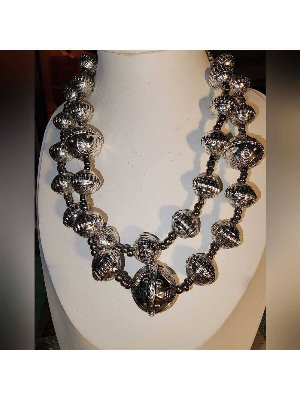 Premier Designs Double Strand Silvertone Beaded Necklace 16"+4"